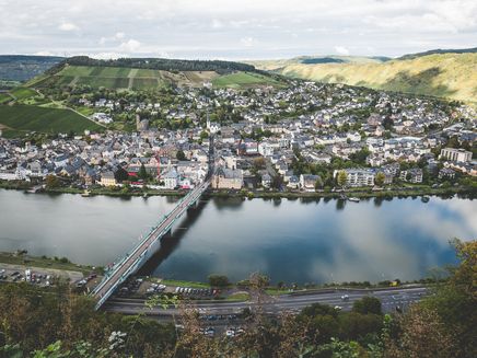 aussicht-traben-grevenburg-traben-trarbach Aussicht von der Grevenburg auf Traben